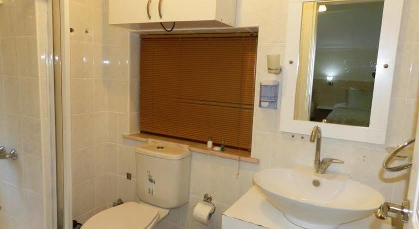 Abant Bahceli Kosk Hotel Akcaalan ภายนอก รูปภาพ