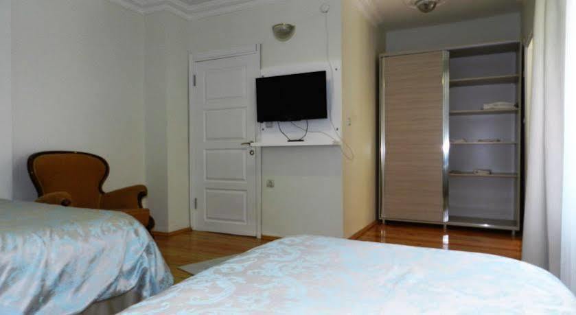 Abant Bahceli Kosk Hotel Akcaalan ภายนอก รูปภาพ