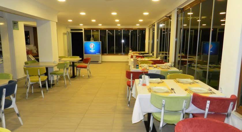 Abant Bahceli Kosk Hotel Akcaalan ภายนอก รูปภาพ